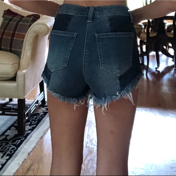 Trendy patchwork denim shorts - Picture 3 of 6